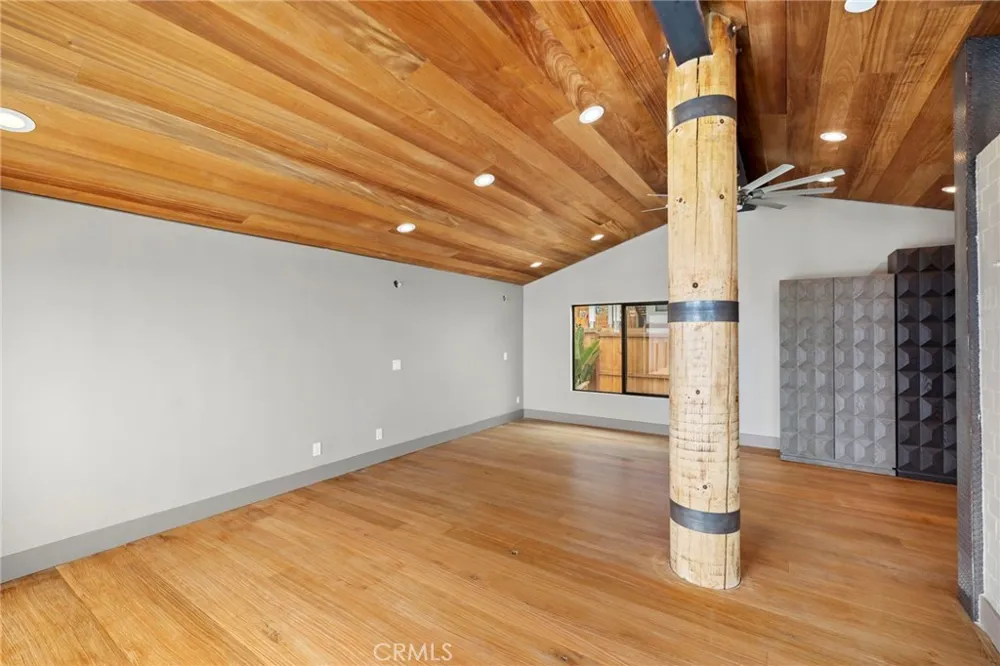 2966 Terry Road Laguna Beach, CA 92651