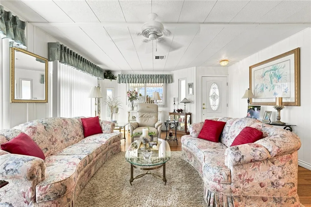 10210 Baseline #265 Rancho Cucamonga, CA 91701