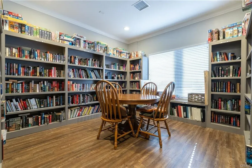 10210 Baseline #265 Rancho Cucamonga, CA 91701