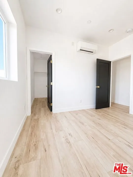3420 12th Avenue #1/2 Los Angeles, CA 90018