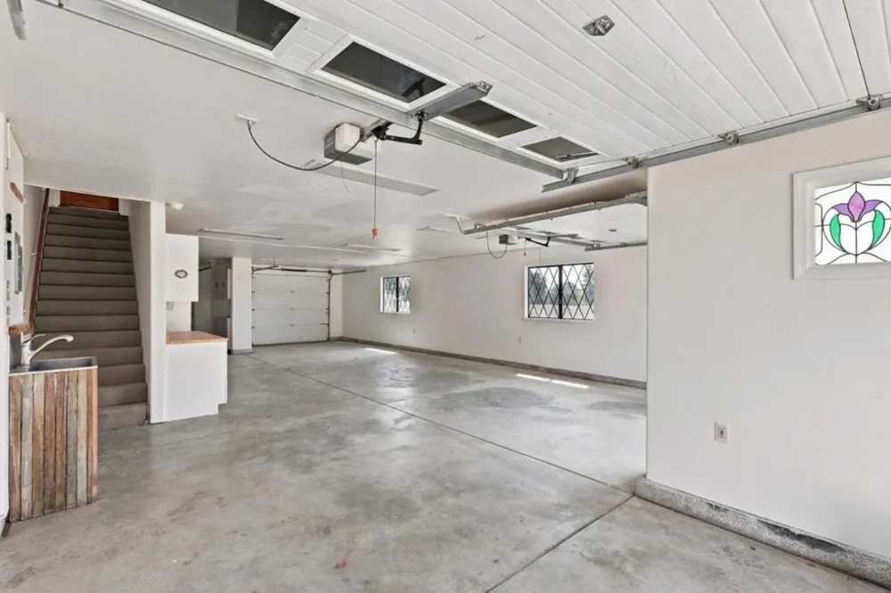 131 Magladry Hollister, CA 95023