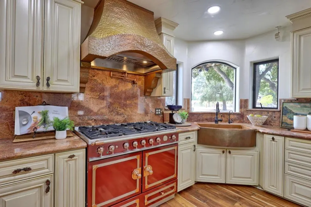 131 Magladry Hollister, CA 95023