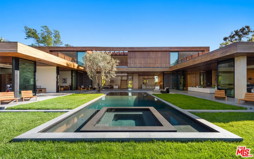 9705 Oak Pass Road Beverly Hills, CA 90210