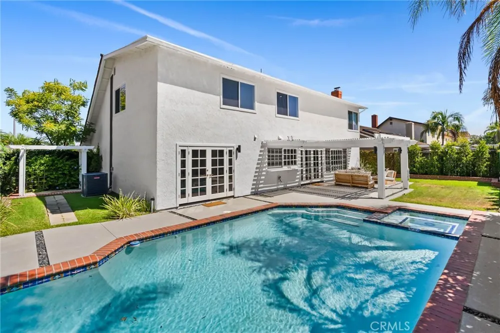 8522 Boise Drive Huntington Beach, CA 92646