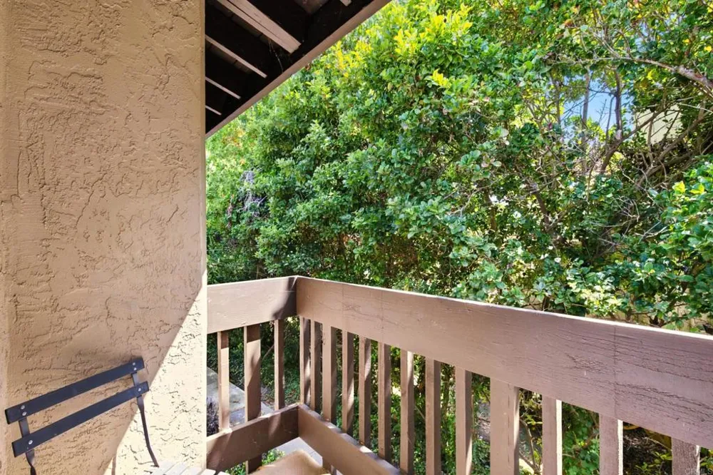 8346 Via Sonoma #D La Jolla, CA 92037