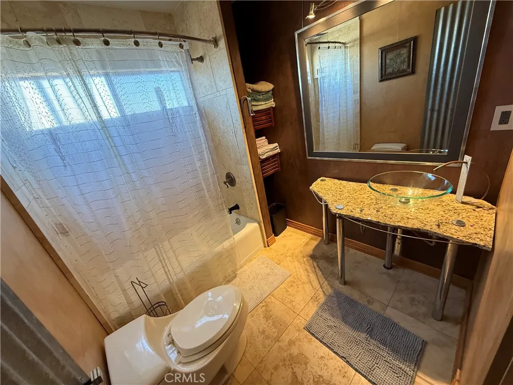 6586 El Rey 29 Palms, CA 92277