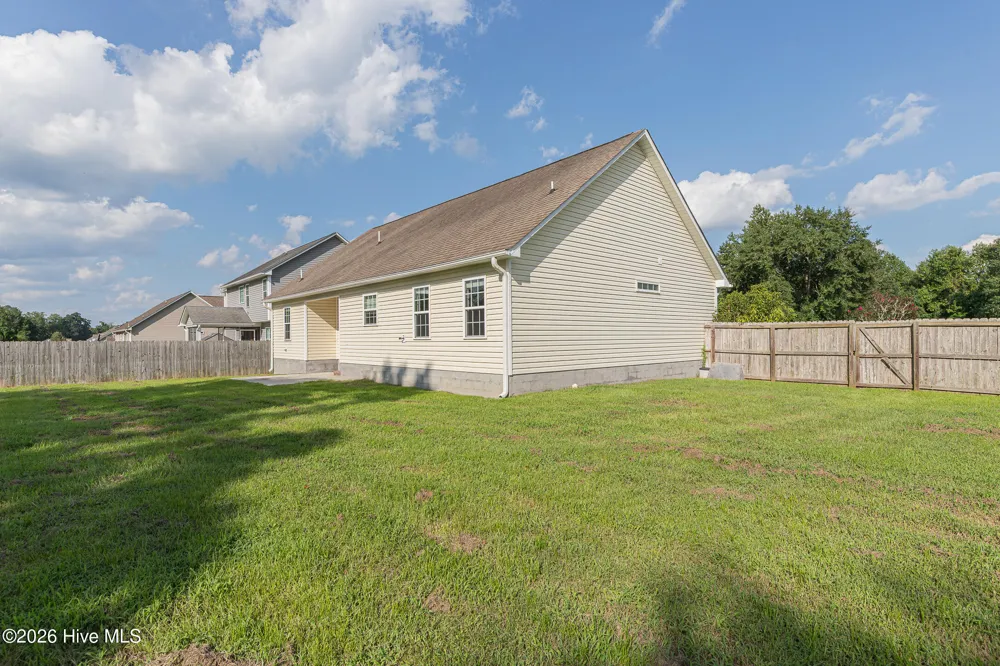 131 Louie Lane Jacksonville, NC 28540