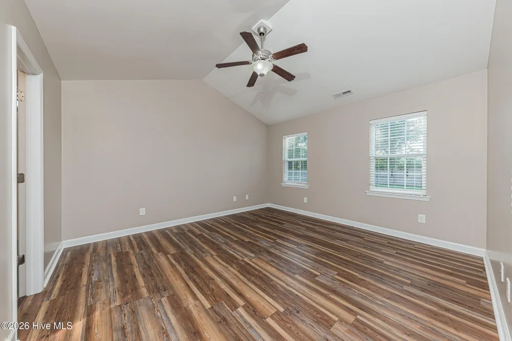 131 Louie Lane Jacksonville, NC 28540