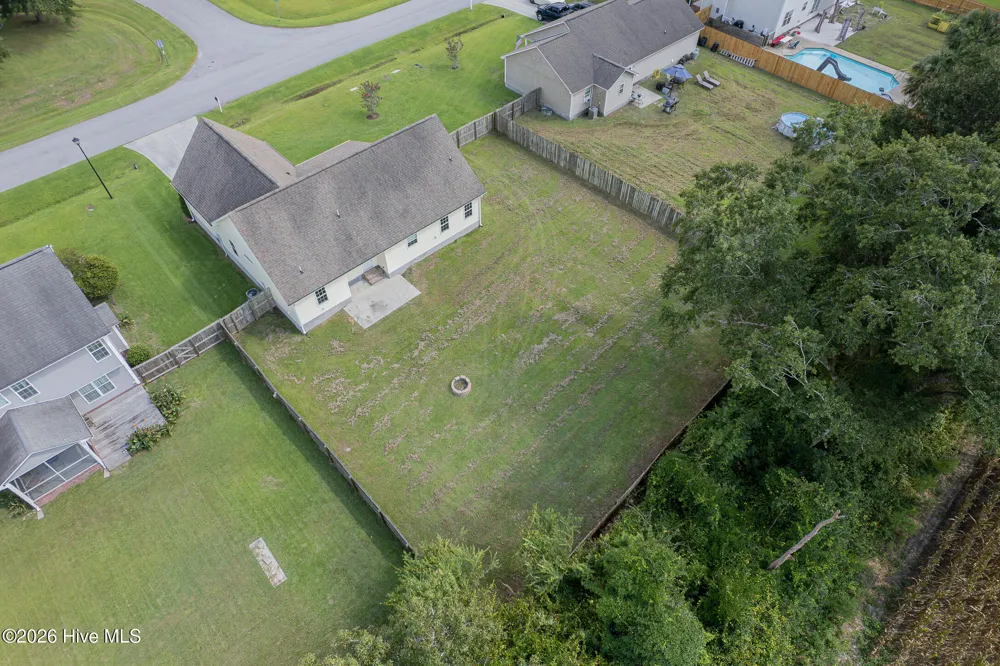 131 Louie Lane Jacksonville, NC 28540