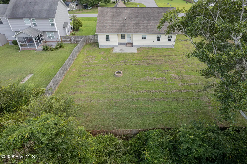 131 Louie Lane Jacksonville, NC 28540
