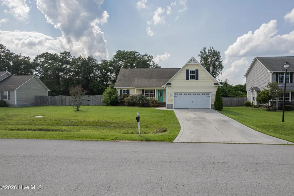 131 Louie Lane Jacksonville, NC 28540