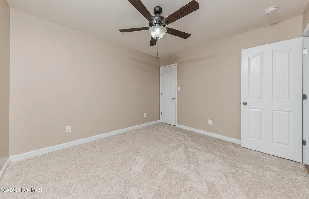 131 Louie Lane Jacksonville, NC 28540