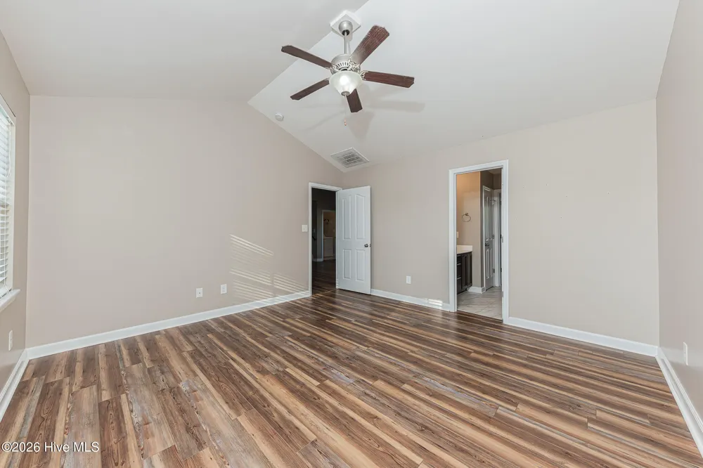 131 Louie Lane Jacksonville, NC 28540