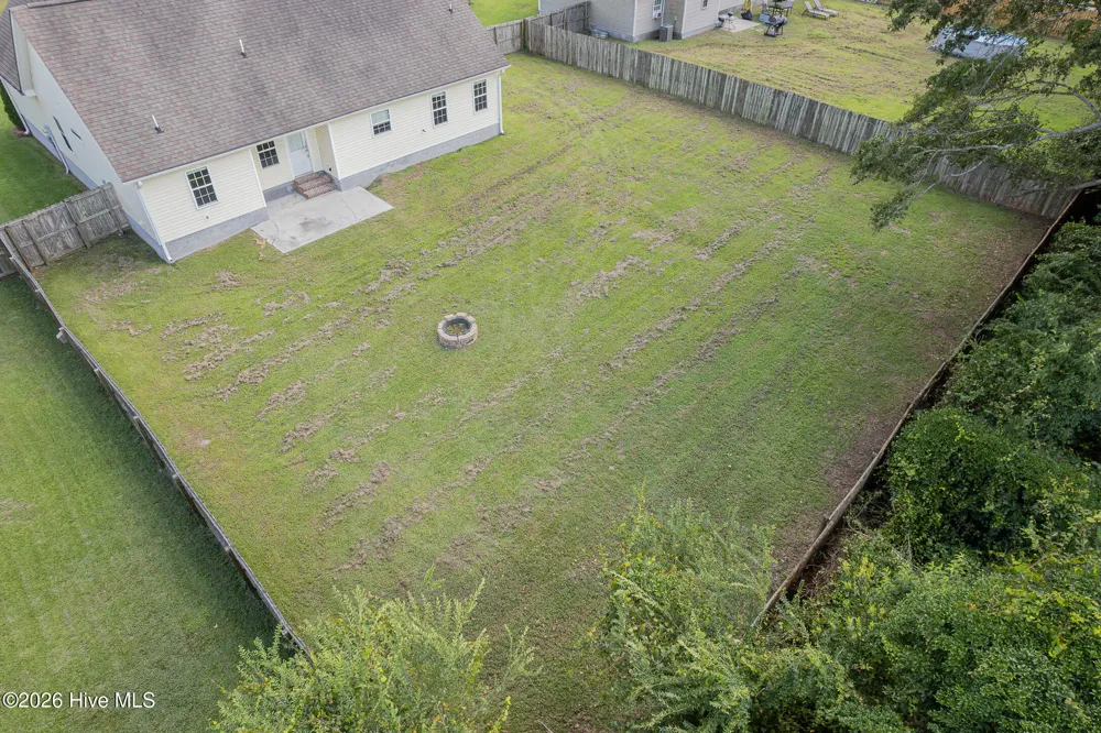 131 Louie Lane Jacksonville, NC 28540