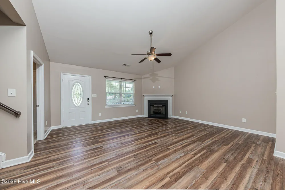 131 Louie Lane Jacksonville, NC 28540