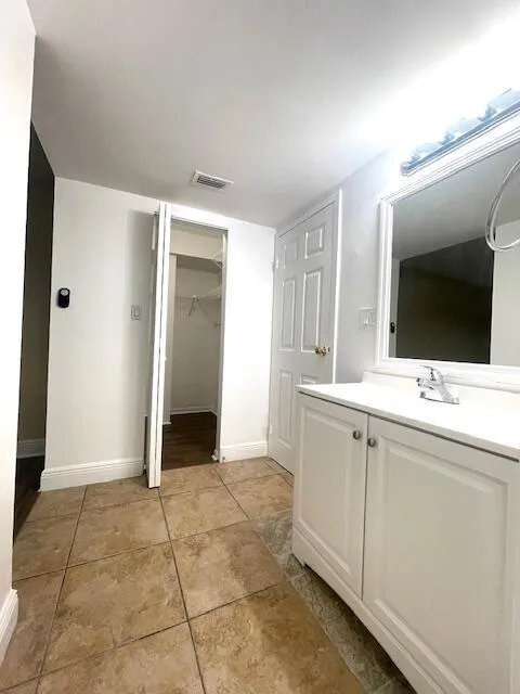 4344 NW 9TH AVENUE #11-1B Deerfield Beach, FL 33064