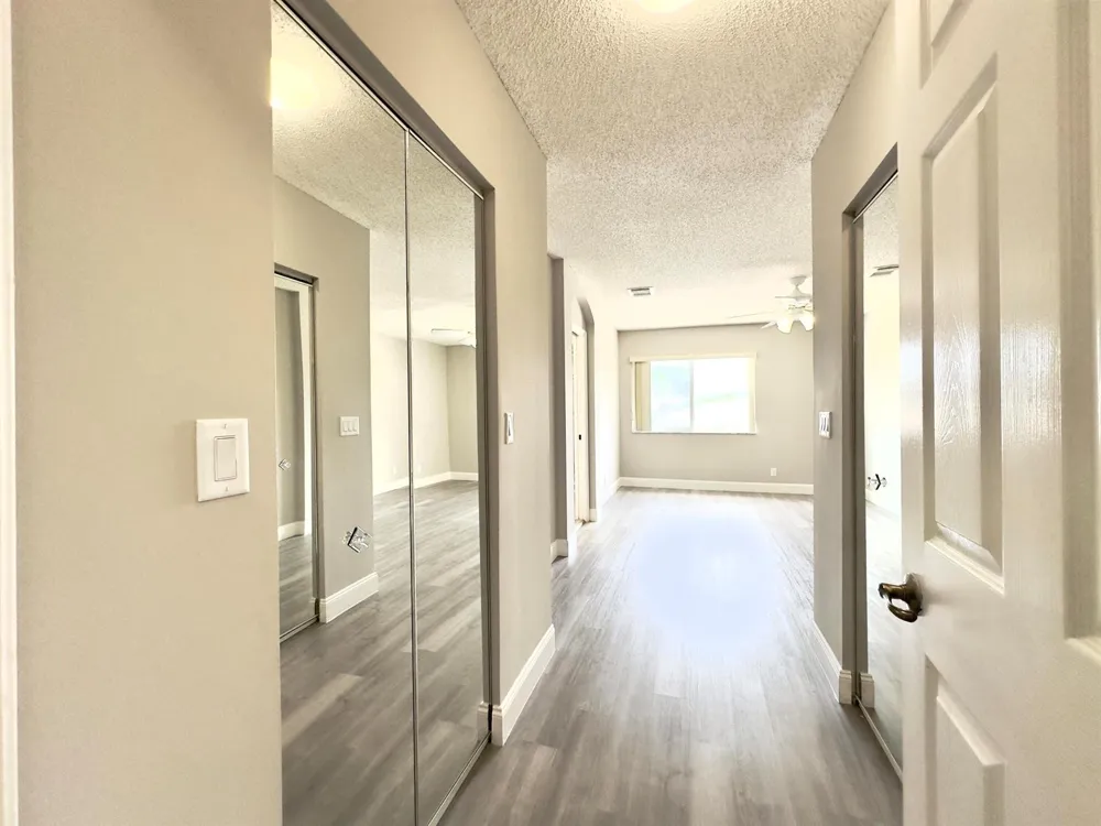 1118 Fosters Mill Drive Boynton Beach, FL 33436