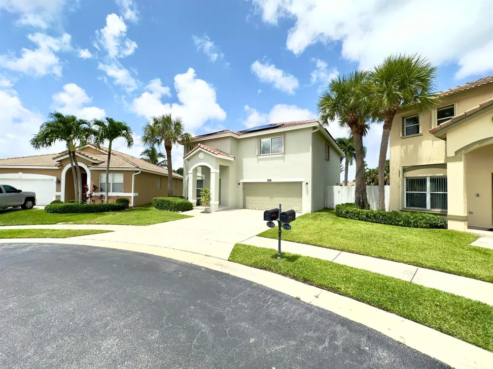 1118 Fosters Mill Drive Boynton Beach, FL 33436
