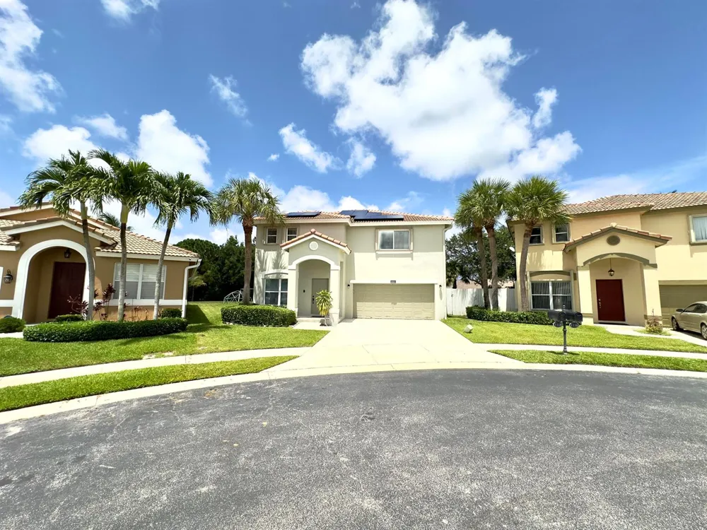 1118 Fosters Mill Drive Boynton Beach, FL 33436