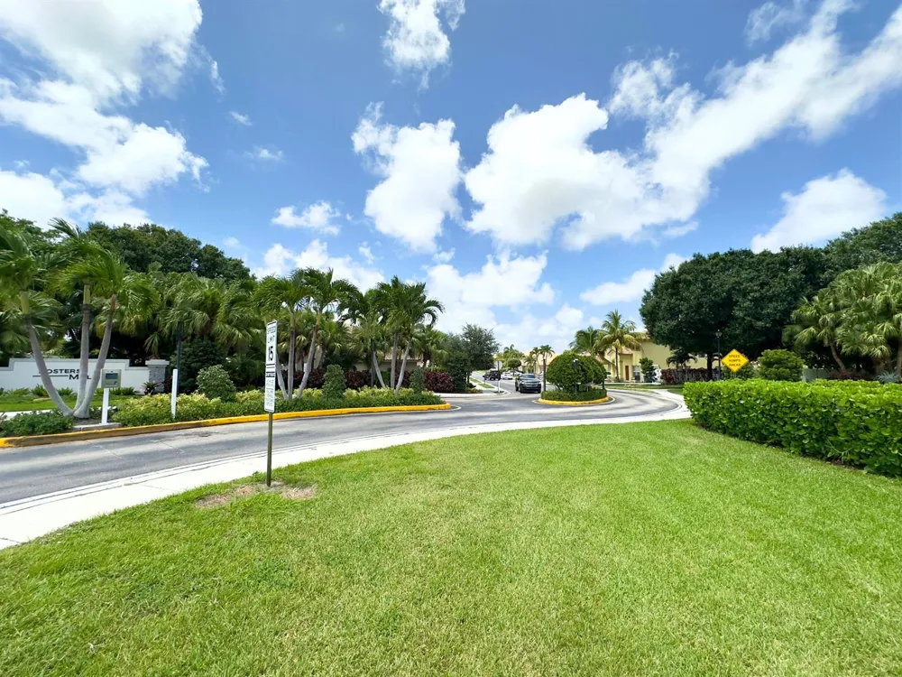 1118 Fosters Mill Drive Boynton Beach, FL 33436