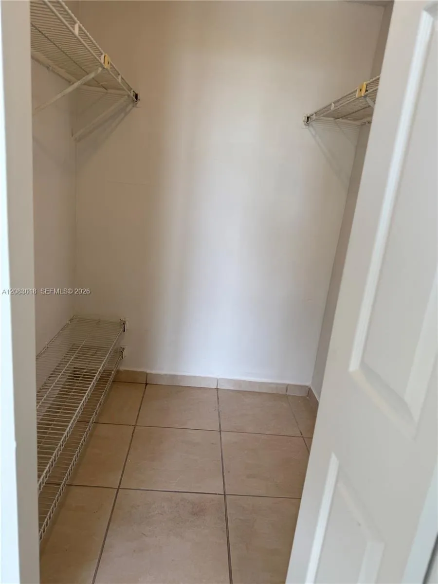 11780 SW 18th St #307-2 Miami, FL 33175