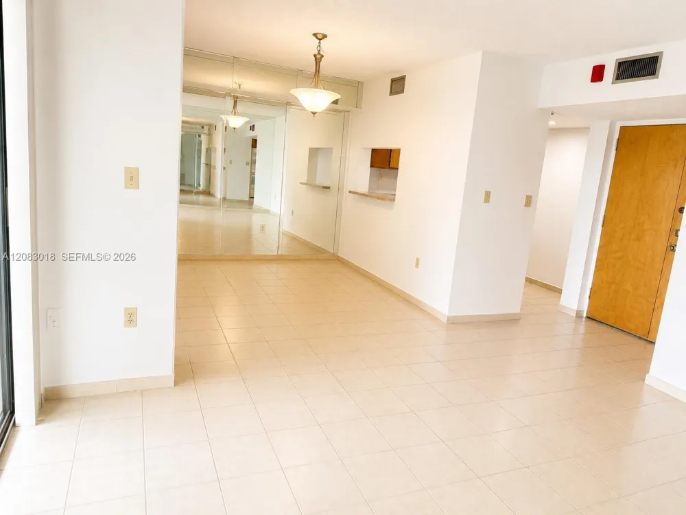 11780 SW 18th St #307-2 Miami, FL 33175