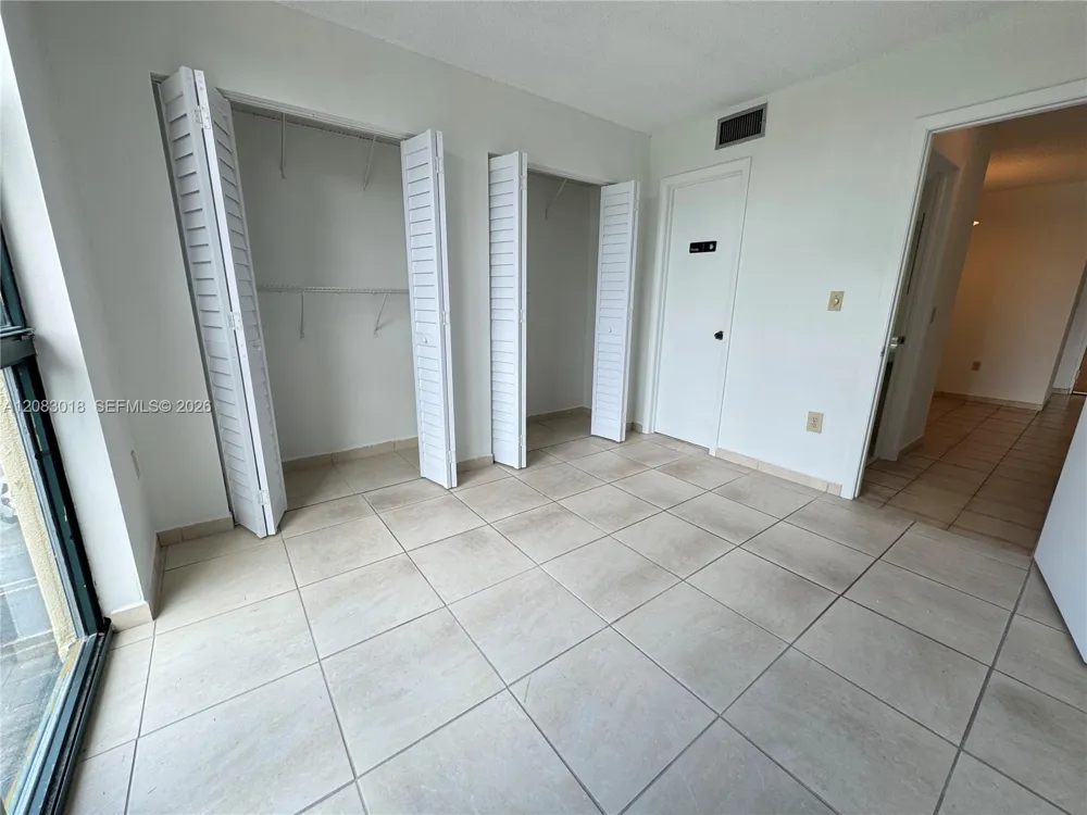 11780 SW 18th St #307-2 Miami, FL 33175