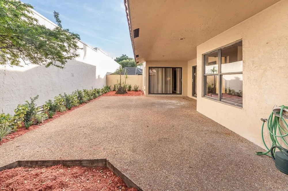 6876 PALMAR COURT Boca Raton, FL 33433