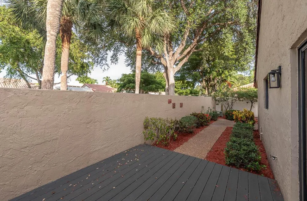 6876 PALMAR COURT Boca Raton, FL 33433
