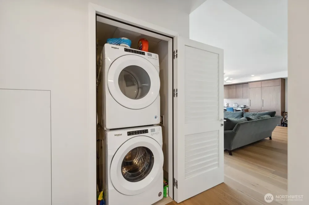 121 Stewart Street #1908 Seattle, WA 98101