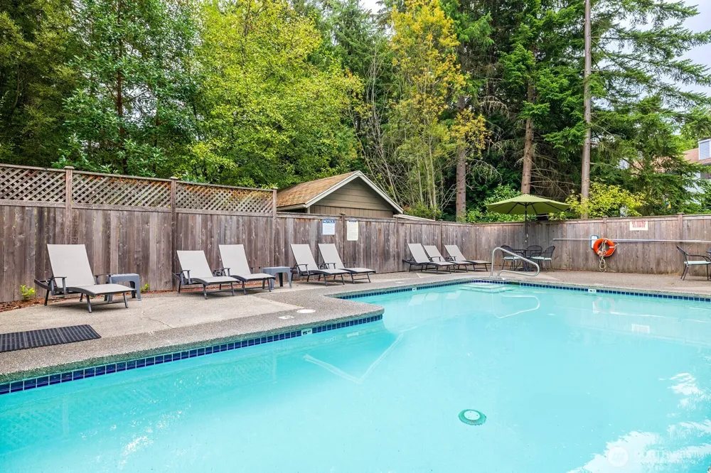 823 161st Place #302 Seattle, WA 98133