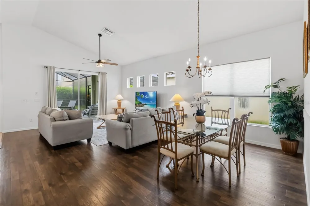 742 TUSCAN HILLS BOULEVARD Davenport, FL 33897