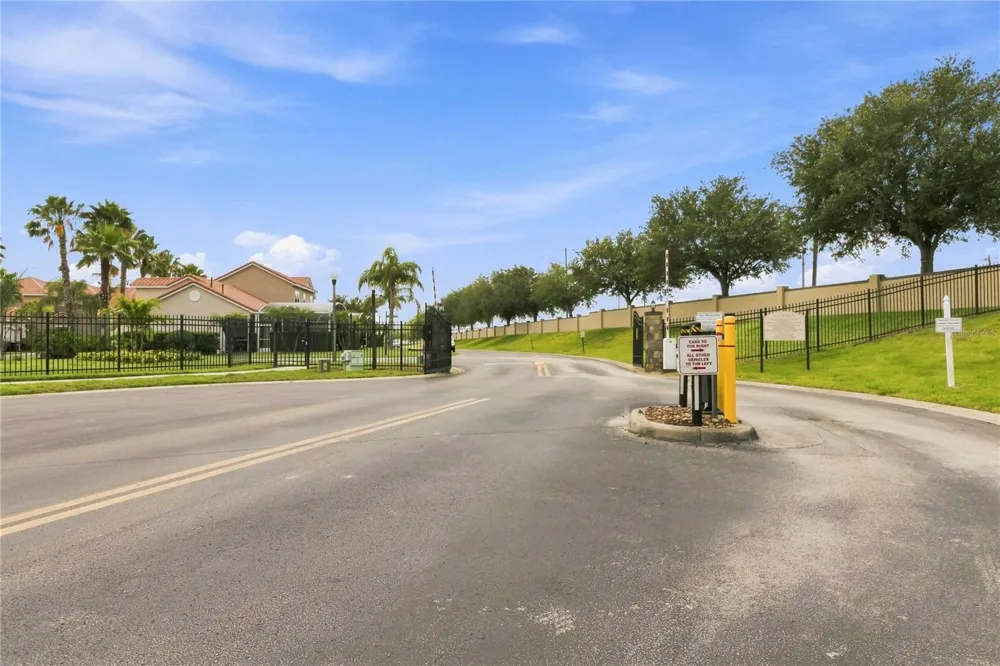 742 TUSCAN HILLS BOULEVARD Davenport, FL 33897