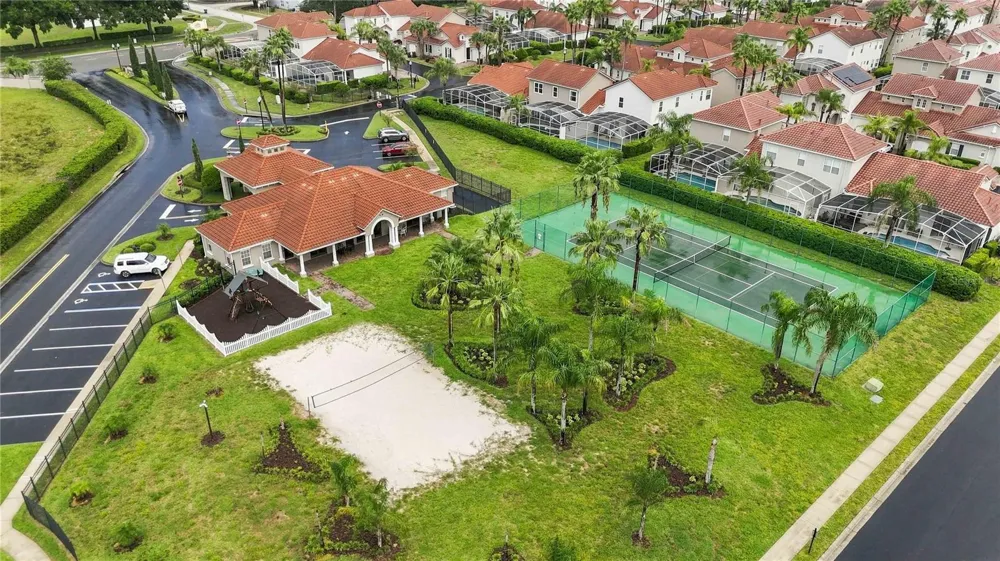 742 TUSCAN HILLS BOULEVARD Davenport, FL 33897
