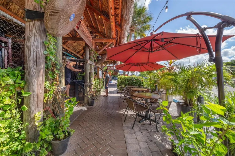 5159 OAKMONT PLACE Sarasota, FL 34242