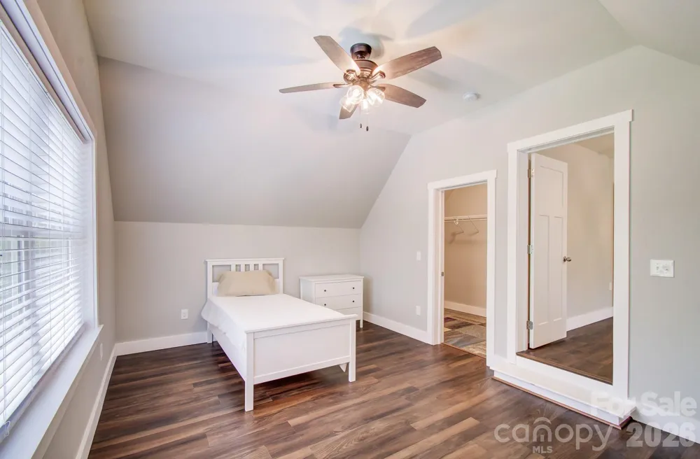 182 Ellerslie Acre Hendersonville, NC 28739