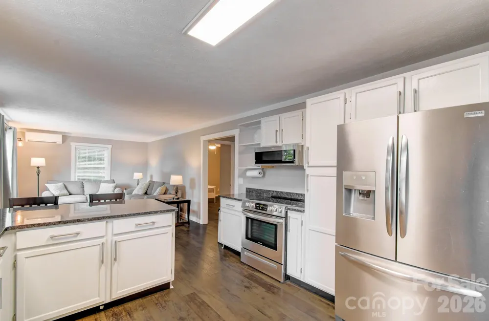 182 Ellerslie Acre Hendersonville, NC 28739