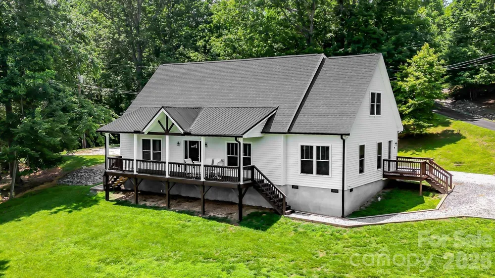 182 Ellerslie Acre Hendersonville, NC 28739