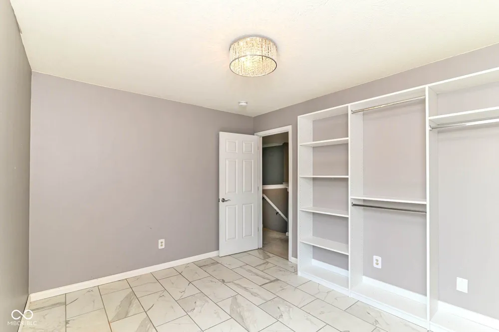 6302 Boulder Drive Anderson, IN 46013