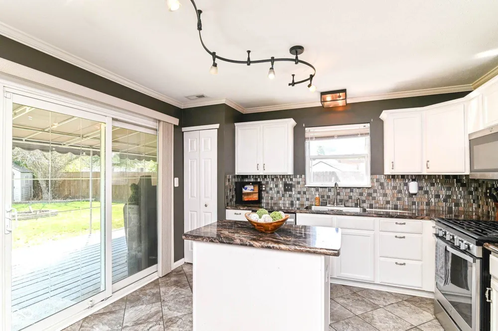 6302 Boulder Drive Anderson, IN 46013