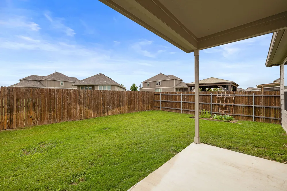 284 Zuma Drive Liberty Hill, TX 78642