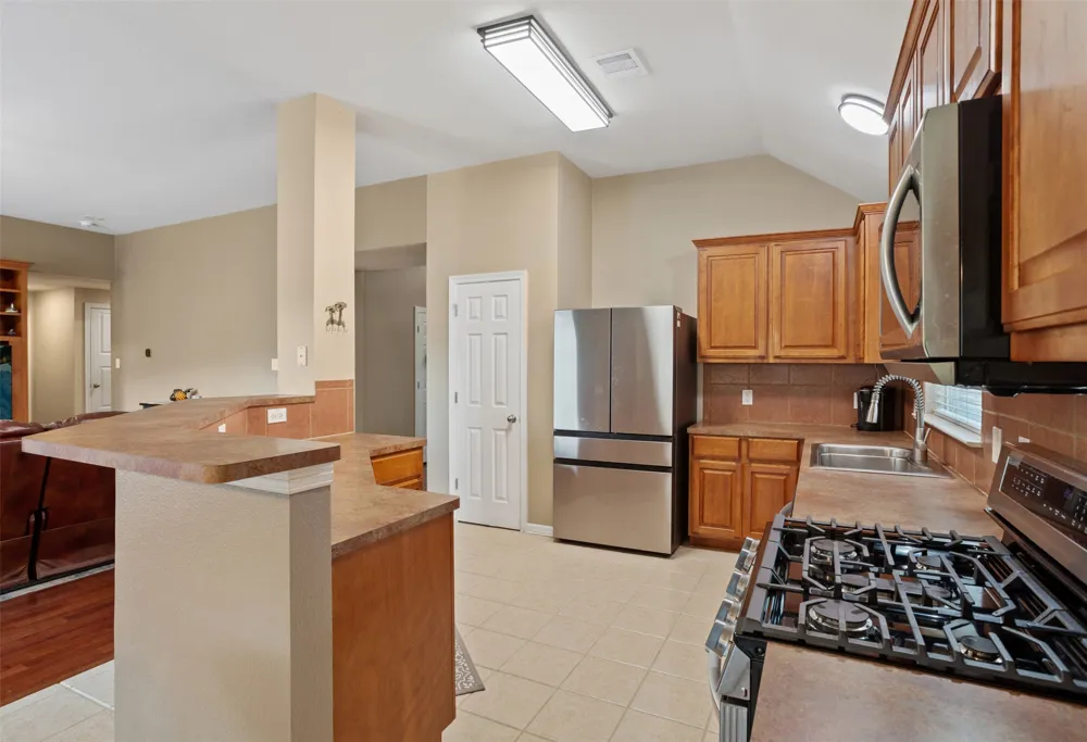 2211 Heritage Well Lane Pflugerville, TX 78660