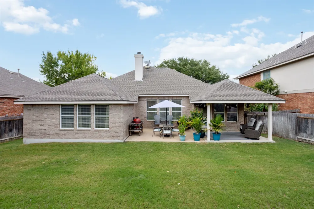 2211 Heritage Well Lane Pflugerville, TX 78660