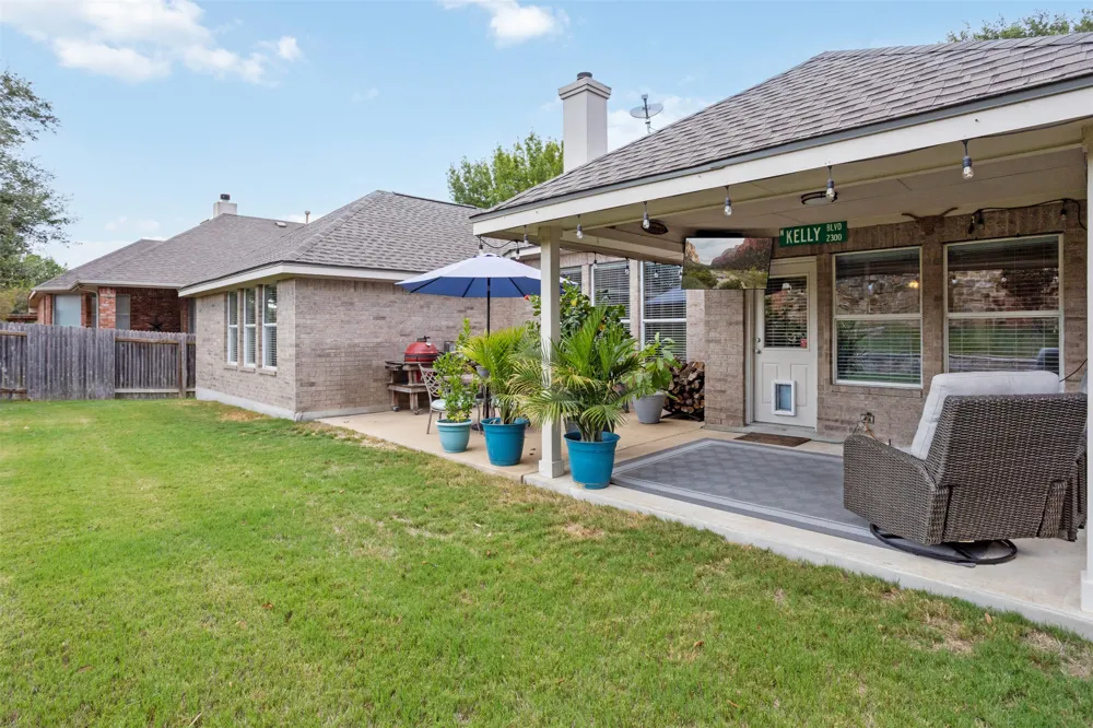 2211 Heritage Well Lane Pflugerville, TX 78660