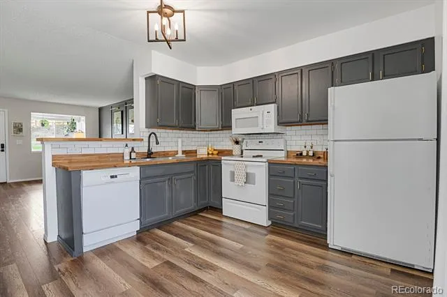 3166 Vail Pass Drive Colorado Springs, CO 80917