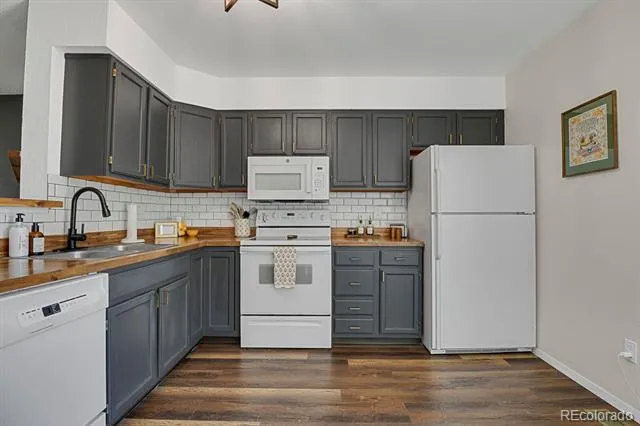 3166 Vail Pass Drive Colorado Springs, CO 80917