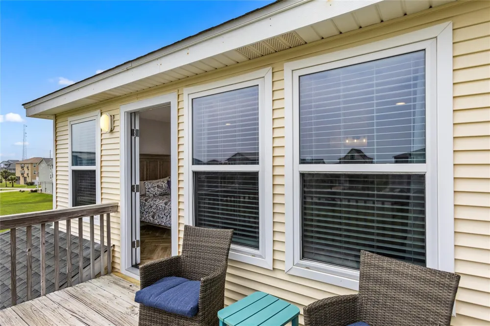 4114 Courageous Lane Galveston, TX 77554