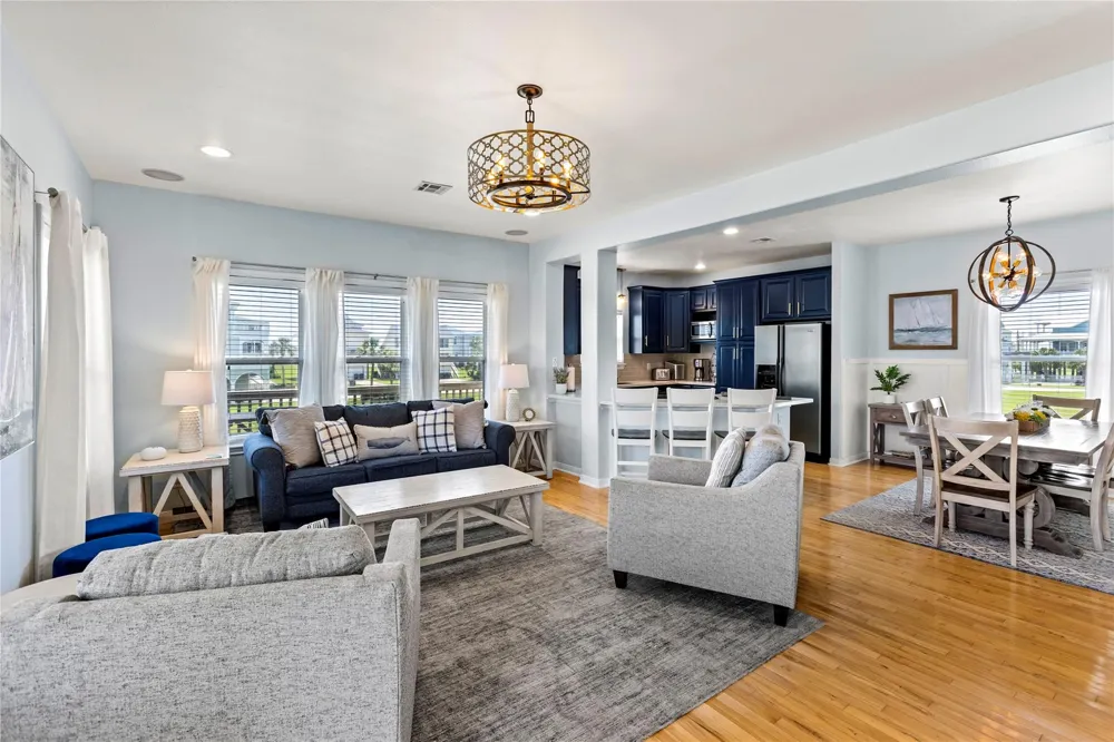4114 Courageous Lane Galveston, TX 77554