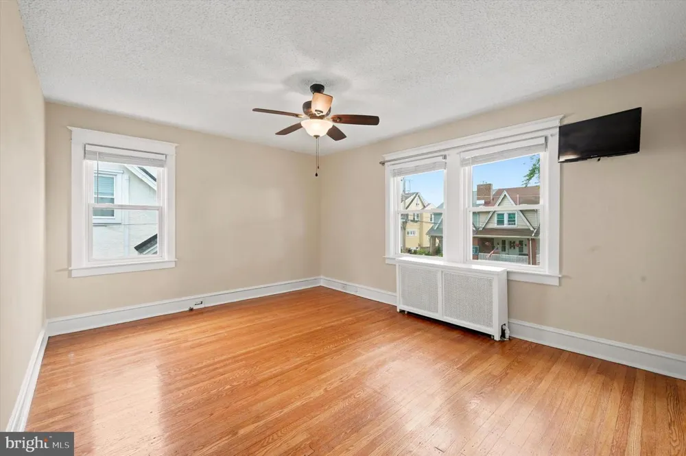 622 COUNTRY CLUB LANE Havertown, PA 19083
