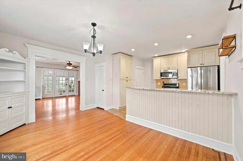 622 COUNTRY CLUB LANE Havertown, PA 19083